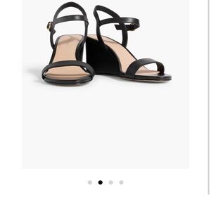 ***still in stores*** Stuart Weitzman Dancer 75 leather wedge sandal